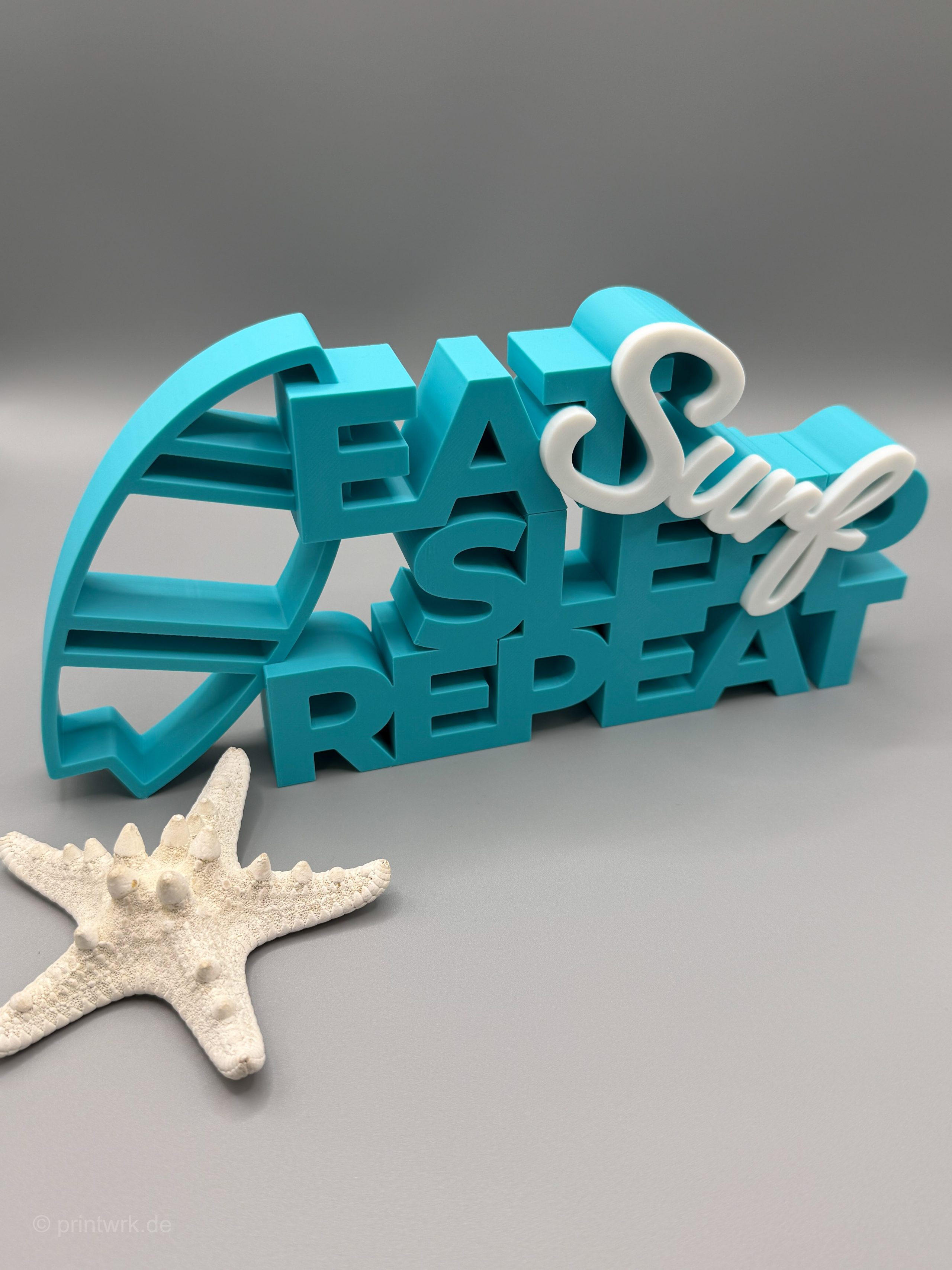 3D-Schriftzug „Surf - Eat, Sleep, Repeat“ – Deko zum Hinstellen